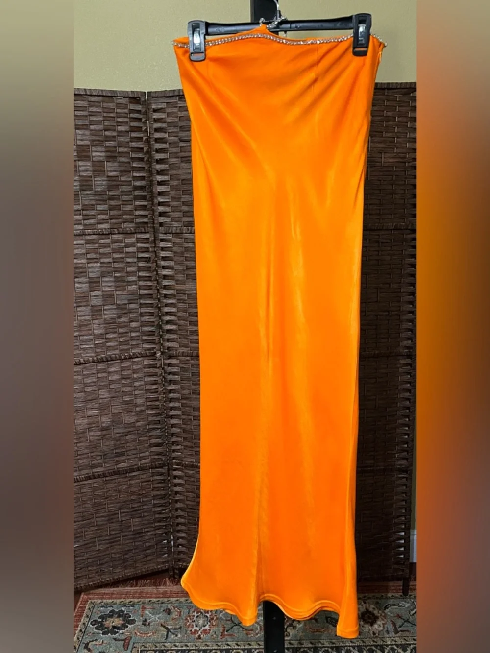 New Meshki Dayana Satin Diamante Skirt Set Mandarin Orange – Size Small - Picture 8 of 16